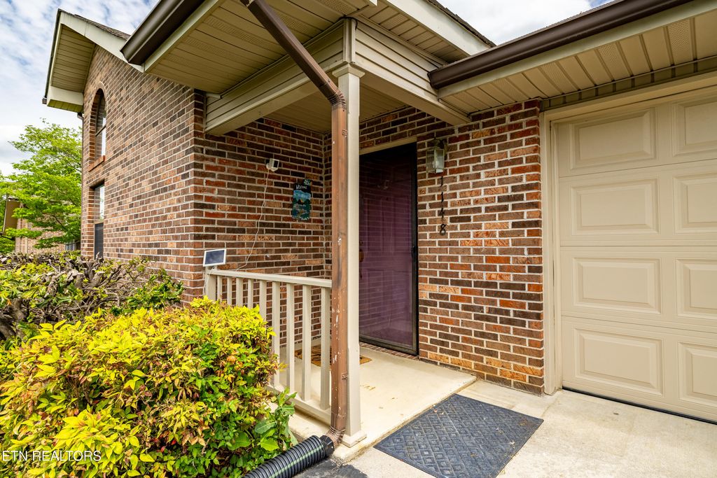 Photo of 1148 Fielding Drive, Maryville, TN 37804 (MLS # 1337211)