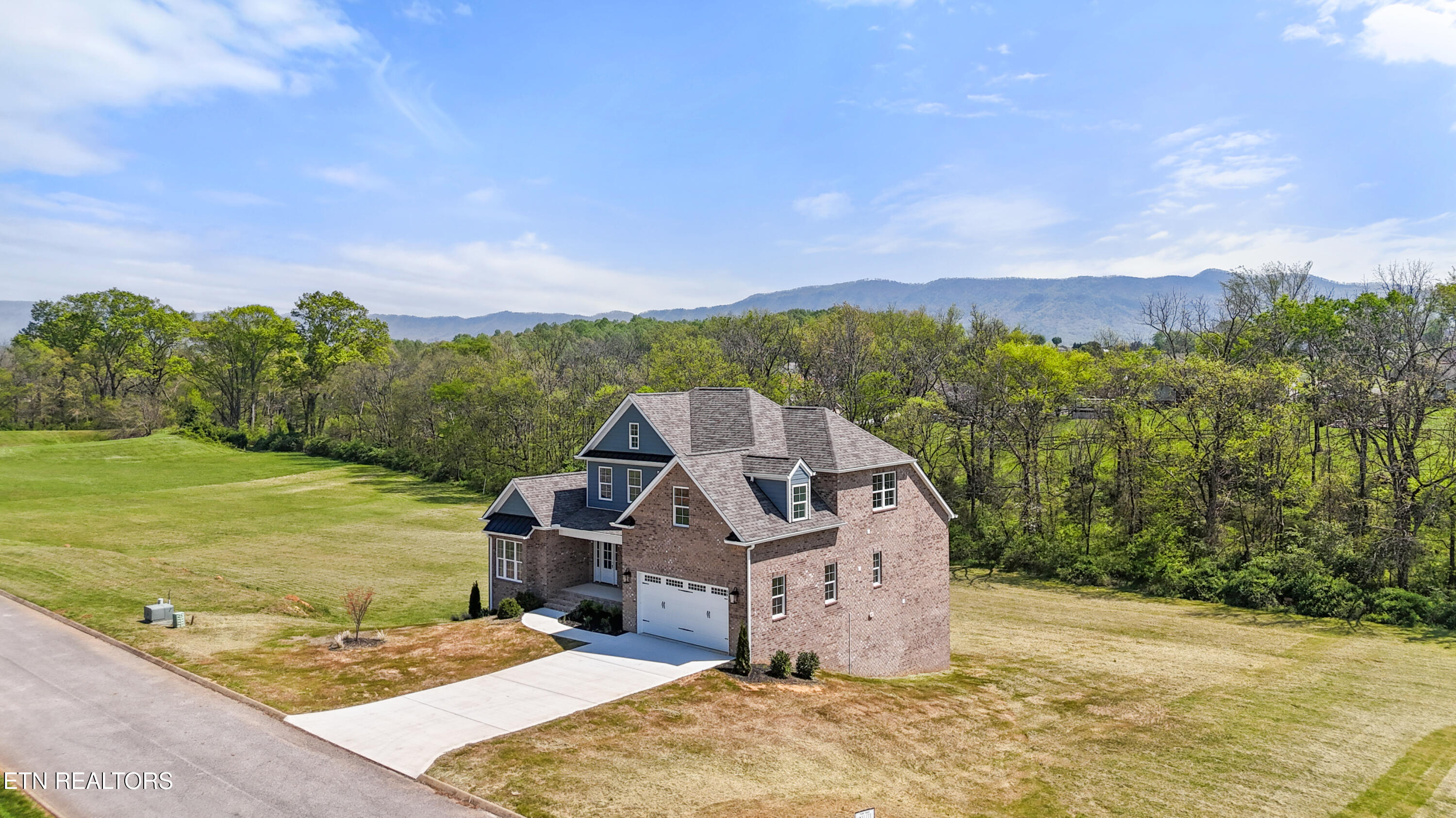 630 Winding Creek Way