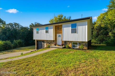 Tiny photo for 10016 Branchview Drive, Knoxville, TN 37932 (MLS # 1360303)