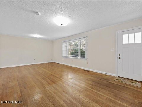 Tiny photo for 818 Rosedale Ave, Kingston, TN 37763 (MLS # 1325782)