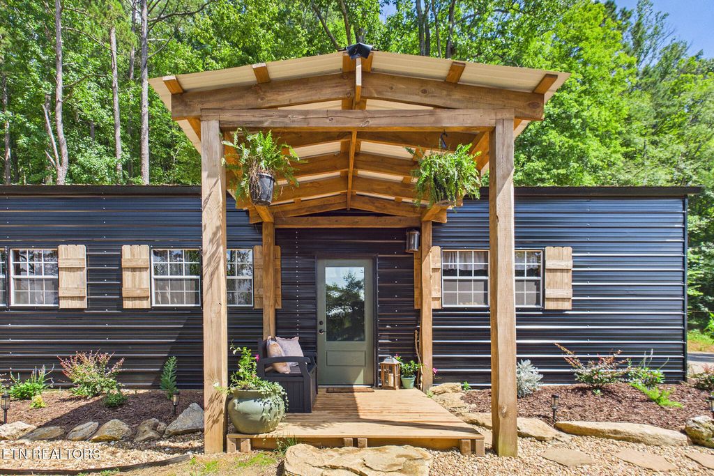Photo of 361 County Road 38, Riceville, TN 37370 (MLS # 1349443)