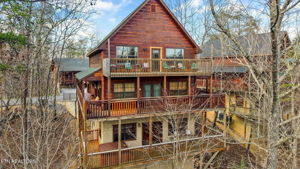 Photo of 3517 Sand Ridge Way, Pigeon Forge, TN 37863 (MLS # 1332397)