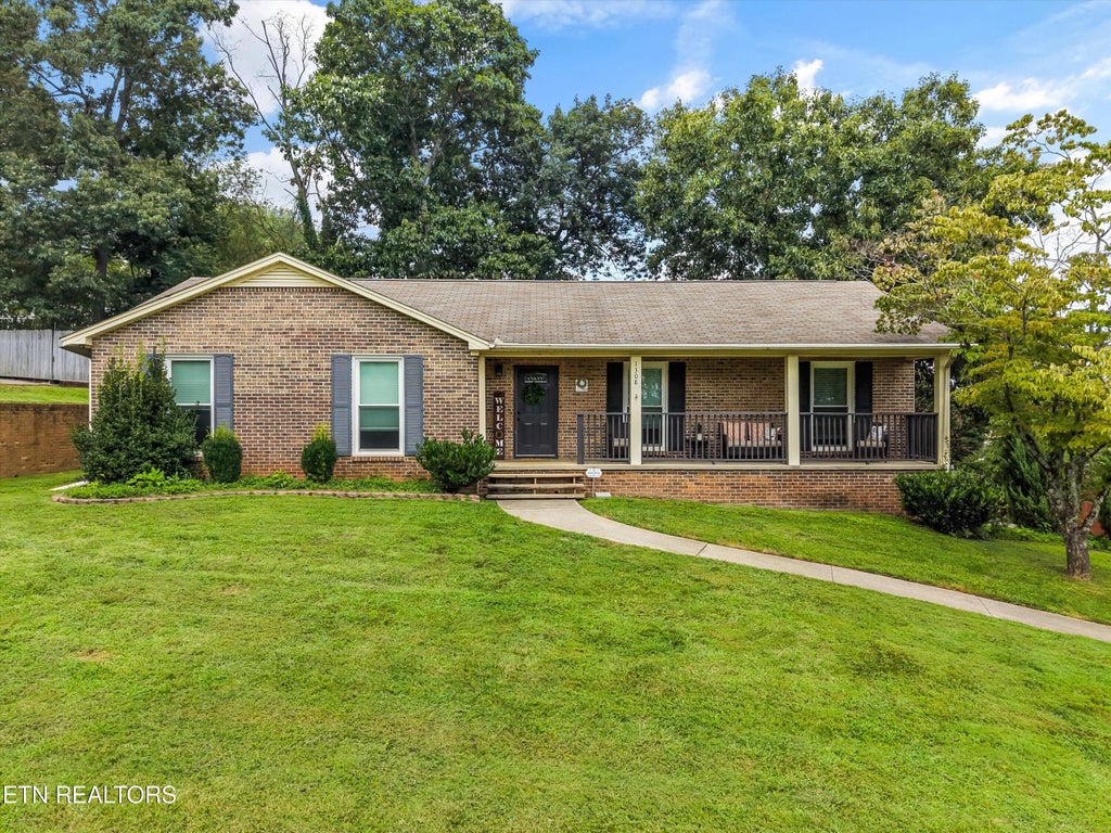 Photo of 1308 Viking Drive, Knoxville, TN 37932 (MLS # 1350843)