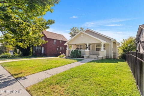 Tiny photo for 3226 E 5th Ave, Knoxville, TN 37914 (MLS # 1354105)