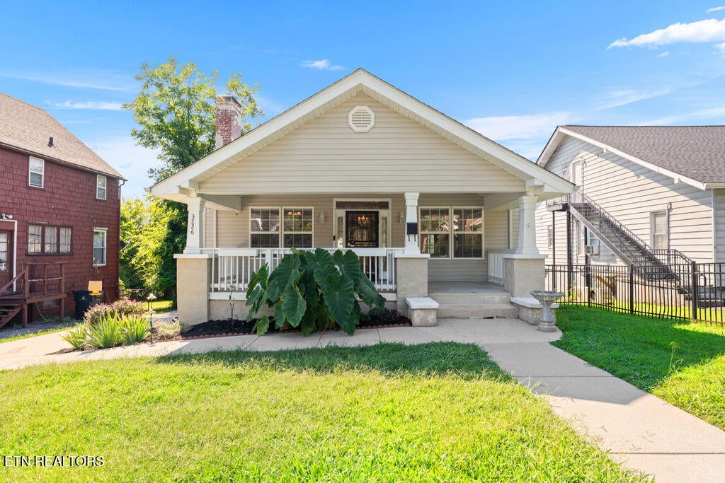 Photo of 3226 E 5th Ave, Knoxville, TN 37914 (MLS # 1354105)