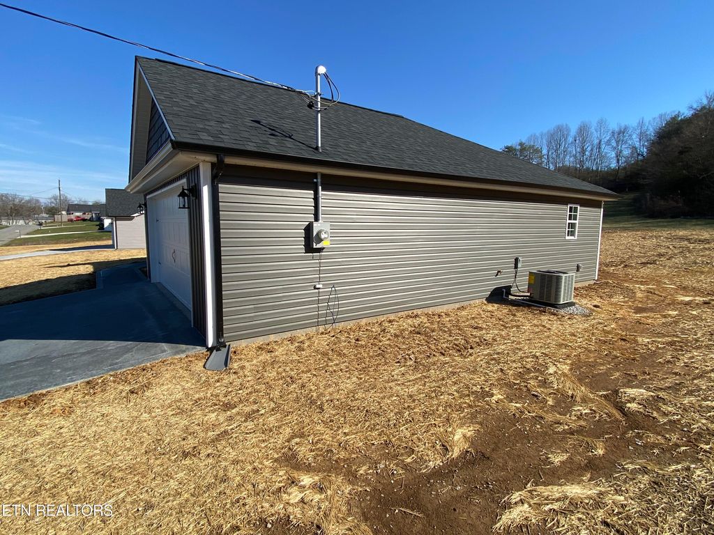 Photo of 111 Willow Grace Lane, Maynardville, TN 37807 (MLS # 1251618)