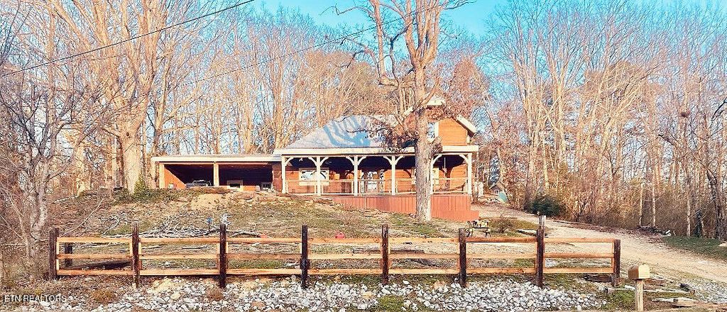 Photo of 223 Frontier Rd, Sweetwater, TN 37874 (MLS # 1324644)