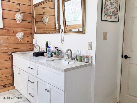 Tiny photo for 223 Frontier Rd, Sweetwater, TN 37874 (MLS # 1324644)