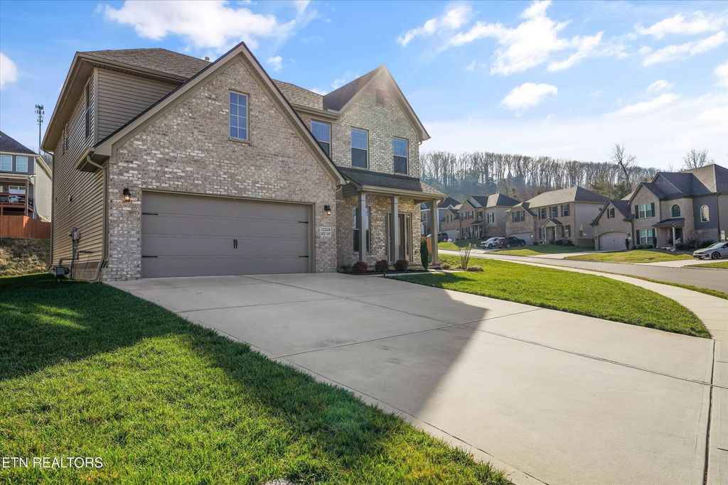 Photo of 12558 Rocky Slope Lane, Knoxville, TN 37922 (MLS # 1325897)