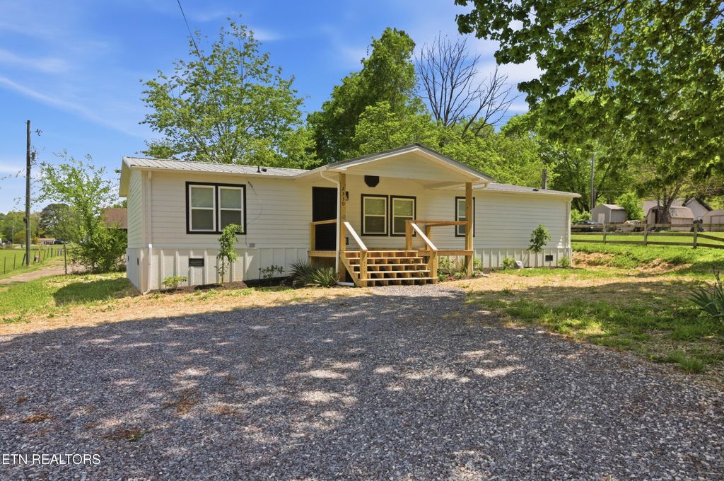 Photo of 2330 Mynatt Rd, Knoxville, TN 37918 (MLS # 1337274)