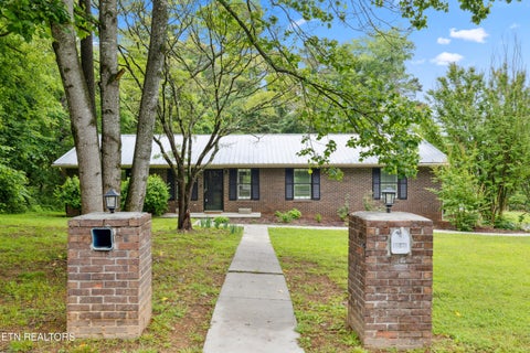 Photo of 1286 Ashwood Drive, Jefferson City, TN 37760 (MLS # 1360270)