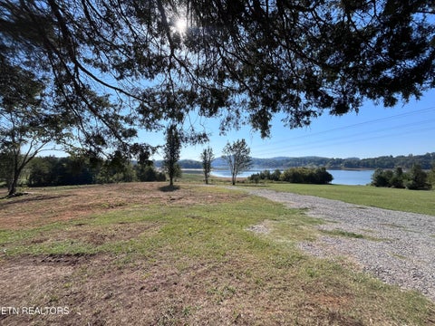 Photo of 1245 County Line Rd, Mooresburg, TN 37811 (MLS # 1358325)