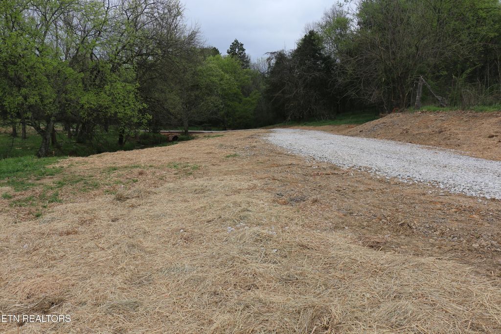 Photo of 1062 Campground Rd, Madisonville, TN 37354 (MLS # 1332396)