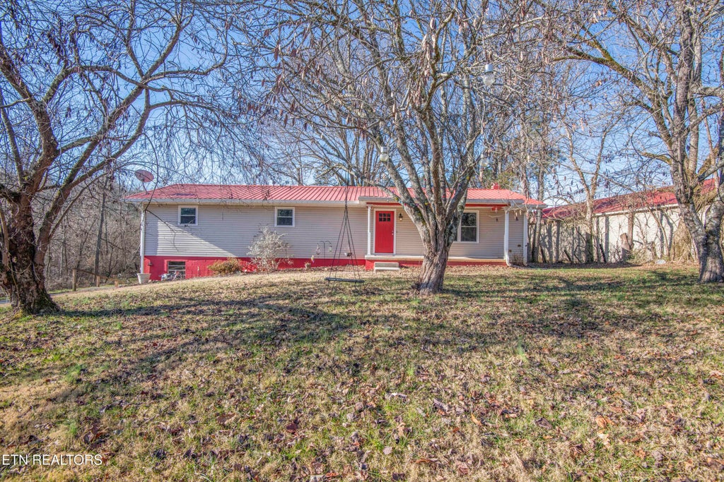 Photo of 6853 Fraker Road Rd, Knoxville, TN 37918 (MLS # 1326509)