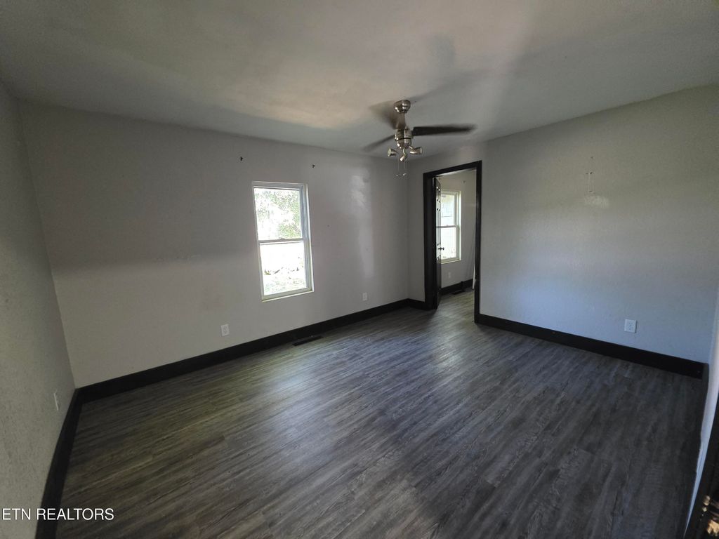 Photo of 218 Burns St, Alcoa, TN 37701 (MLS # 1318211)