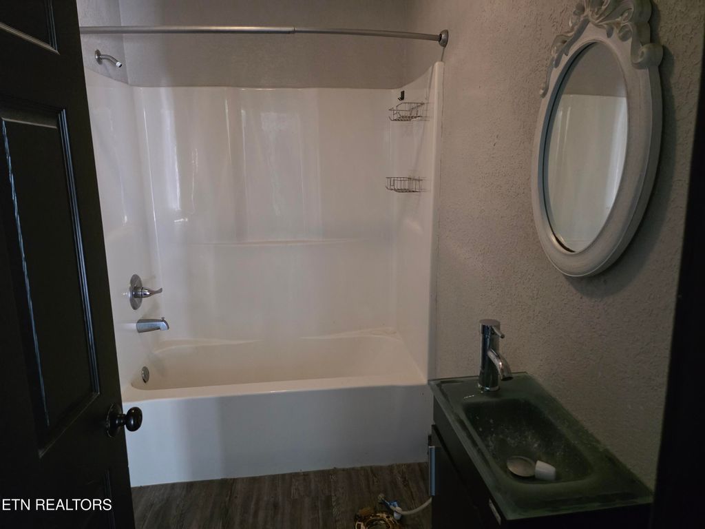 Photo of 218 Burns St, Alcoa, TN 37701 (MLS # 1318211)