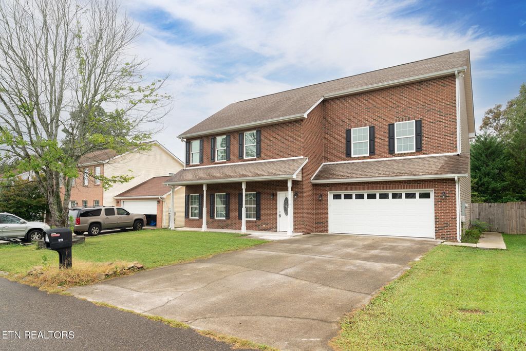 Photo of 819 Dowry Lane, Knoxville, TN 37919 (MLS # 1317859)