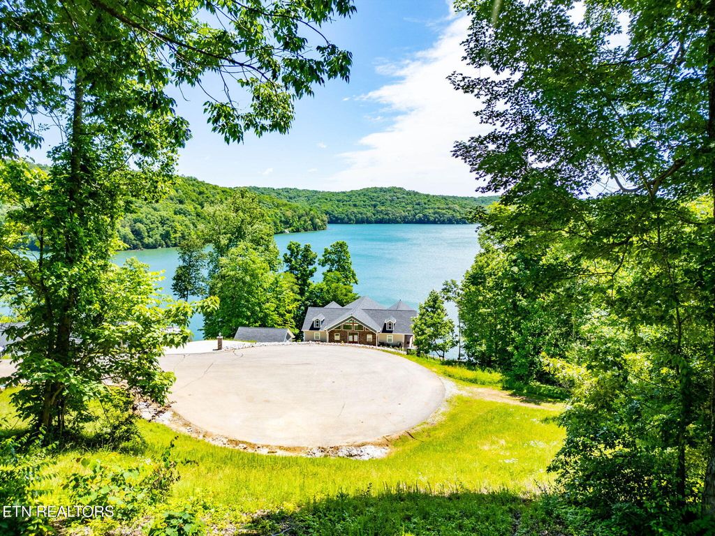 Photo of Lot 234 Suncrest Cove, LaFollette, TN 37766 (MLS # 1302637)