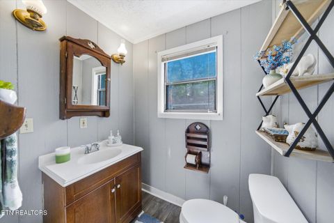 Tiny photo for 915 Leisure Lane, Sevierville, TN 37876 (MLS # 1340403)