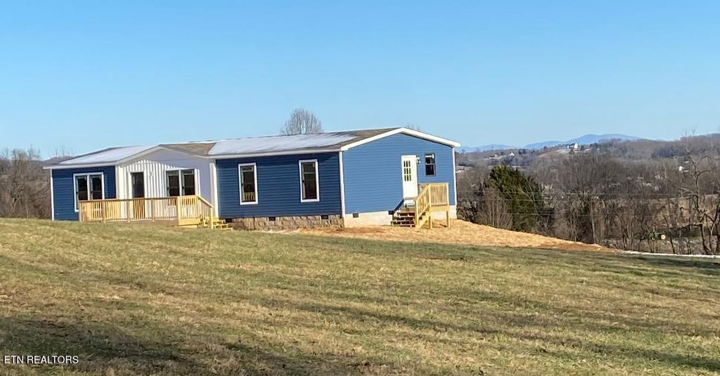 Photo of 220 County Road 323, Sweetwater, TN 37874 (MLS # 1286713)