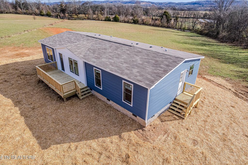 Photo of 220 County Road 323, Sweetwater, TN 37874 (MLS # 1286713)