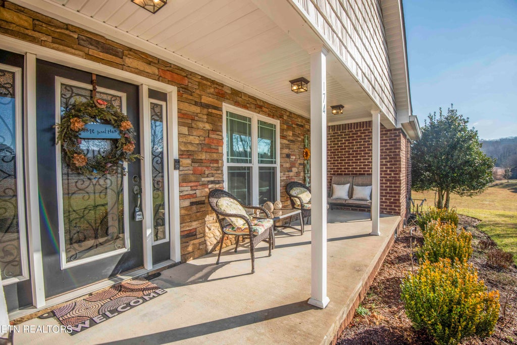 Photo of 174 Spring Cove Lane, Spring City, TN 37381 (MLS # 1252188)