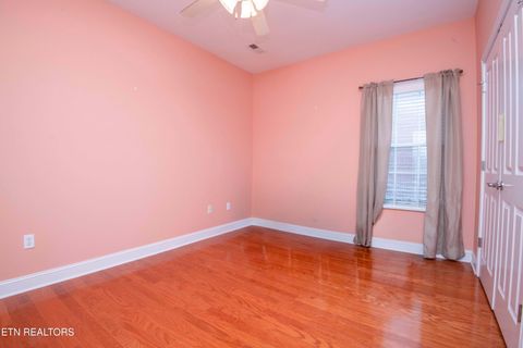 Tiny photo for 110 Waterston Way, Clinton, TN 37716 (MLS # 1334331)