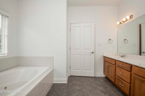 Tiny photo for 110 Waterston Way, Clinton, TN 37716 (MLS # 1334331)