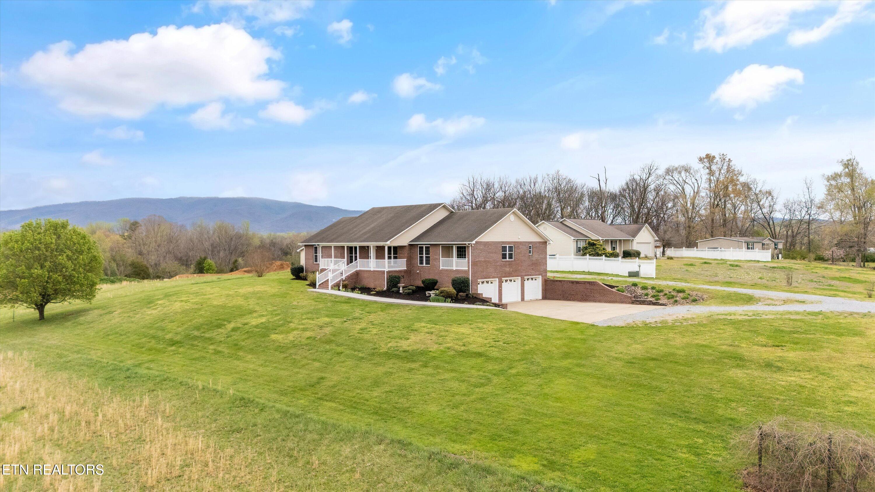 1600 Shale Rd
