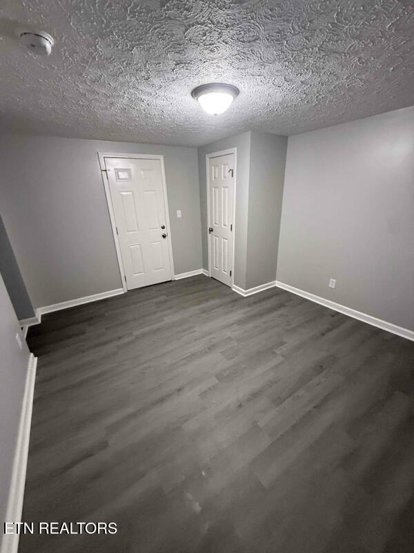 712 Lamont St 1-13