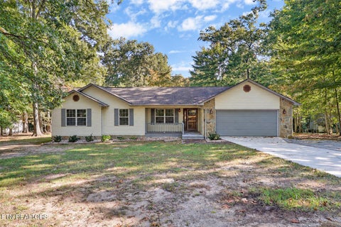 Photo of 118 Robin Hood Drive, Crossville, TN 38555 (MLS # 1358332)