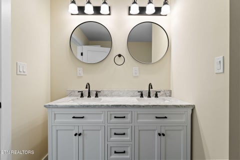 Tiny photo for 119 Bradys Way, Harriman, TN 37748 (MLS # 1359742)