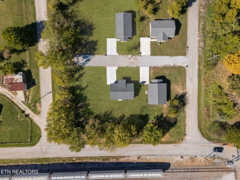 Tiny photo for 119 Bradys Way, Harriman, TN 37748 (MLS # 1359742)