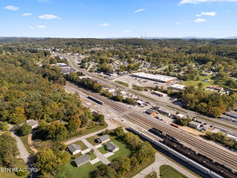 Tiny photo for 119 Bradys Way, Harriman, TN 37748 (MLS # 1359742)