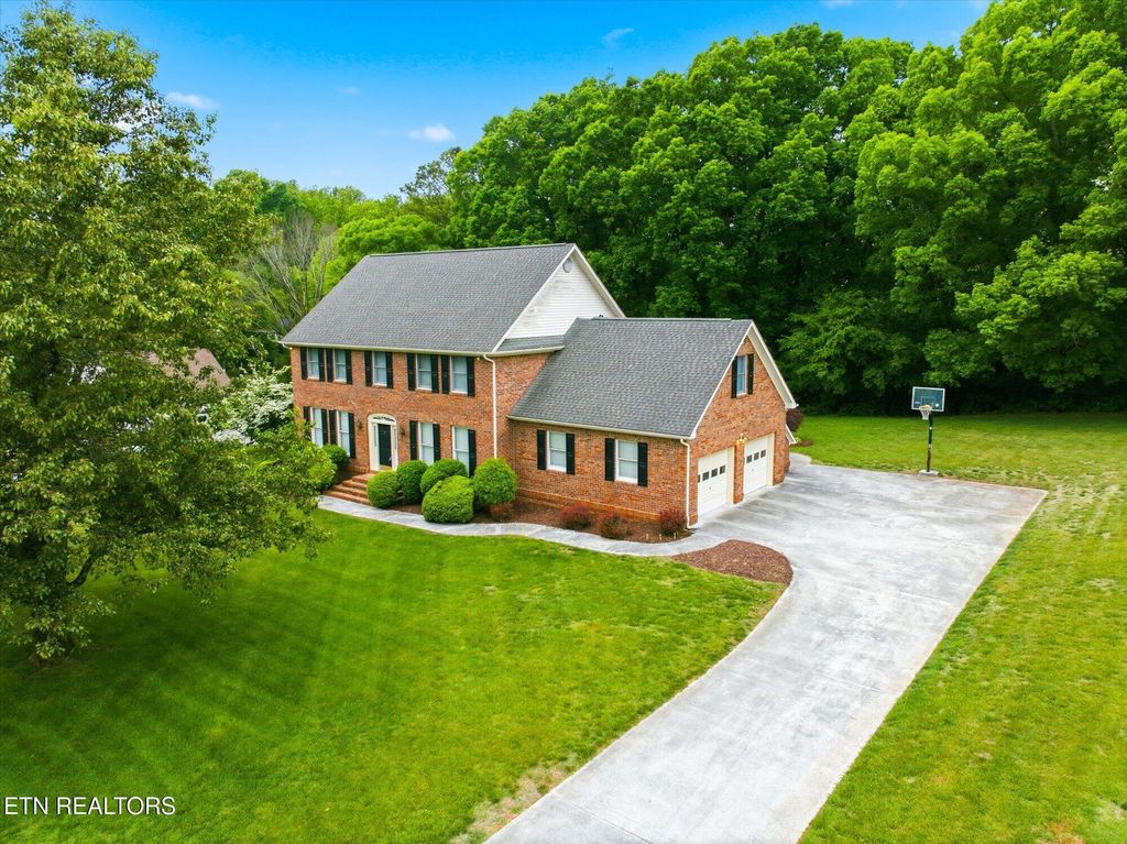 Photo of 3006 Hawthorne St, Athens, TN 37303 (MLS # 1339183)