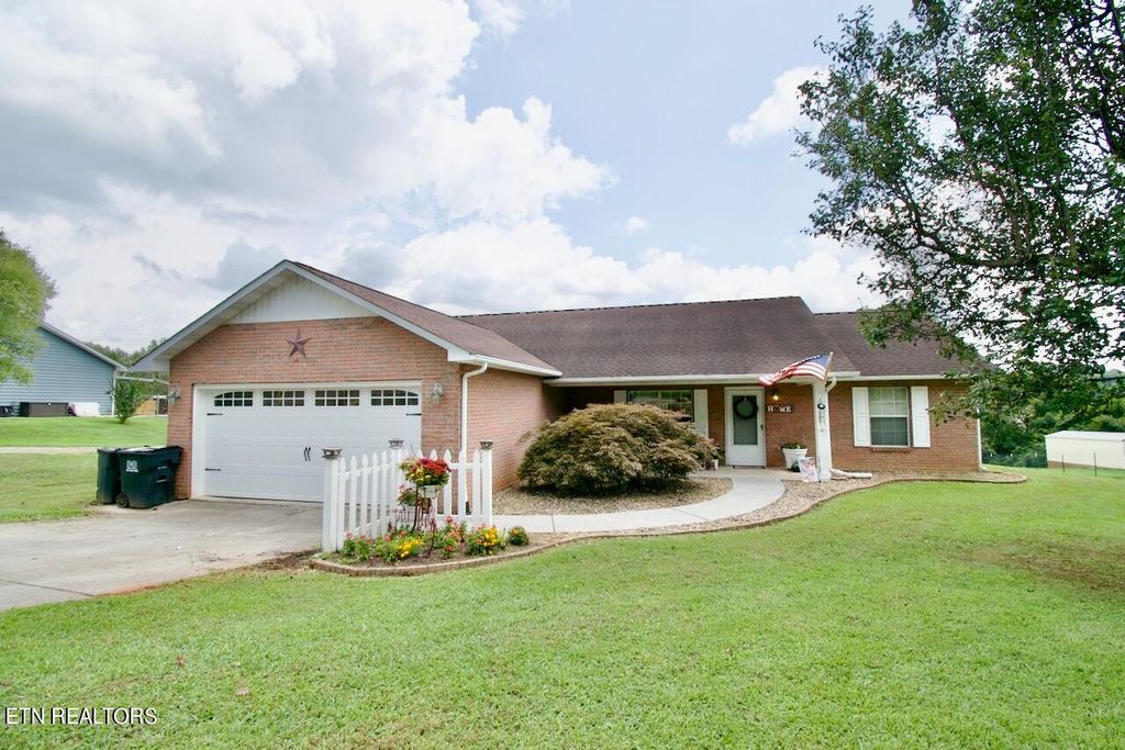 Photo of 3865 Big Springs Ridge Rd, Friendsville, TN 37737 (MLS # 1271425)
