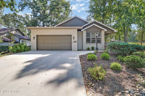 Photo of 110 Fairway Drive, Crossville, TN 38558 (MLS # 1355544)