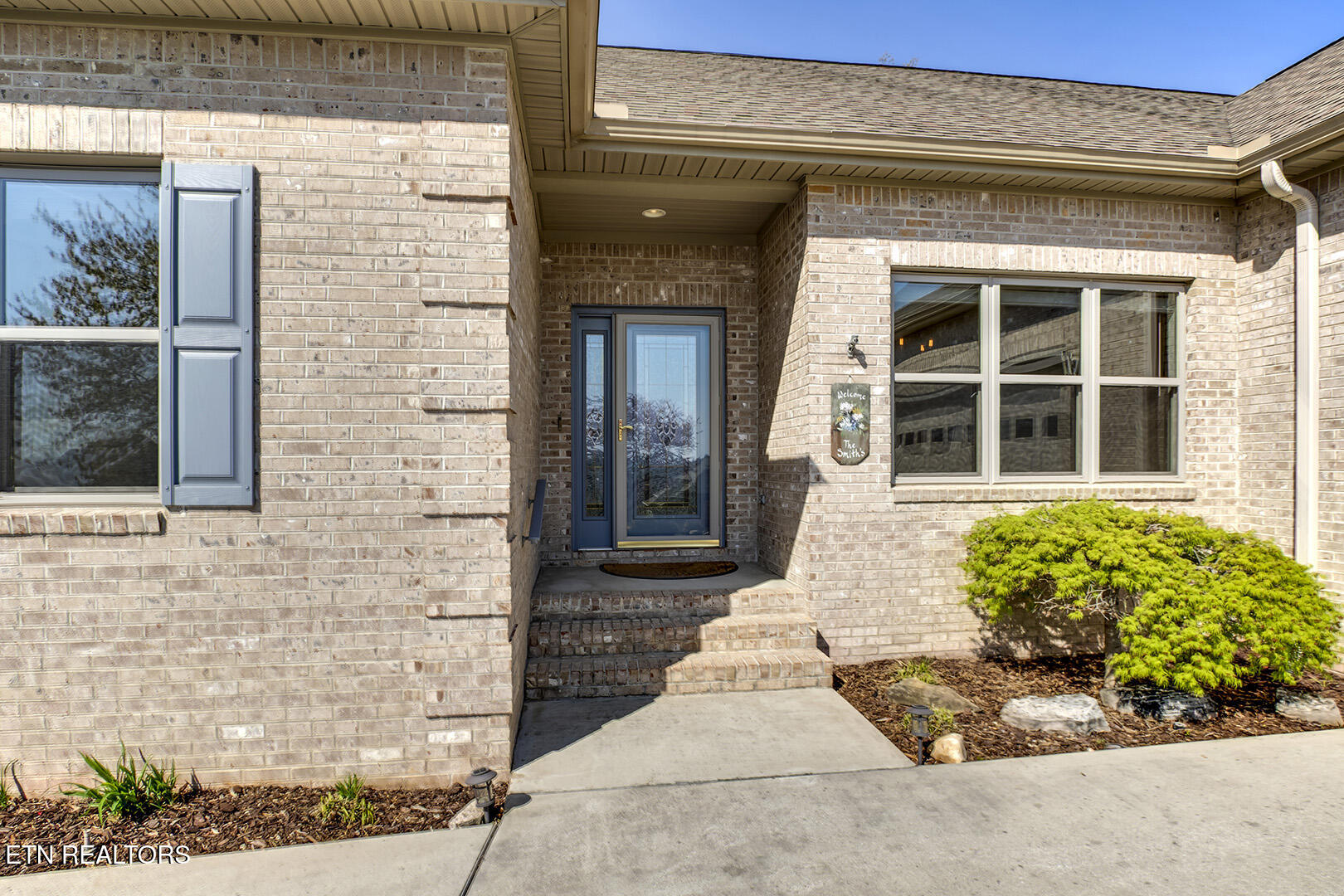 220 Tuhdegwa Lane