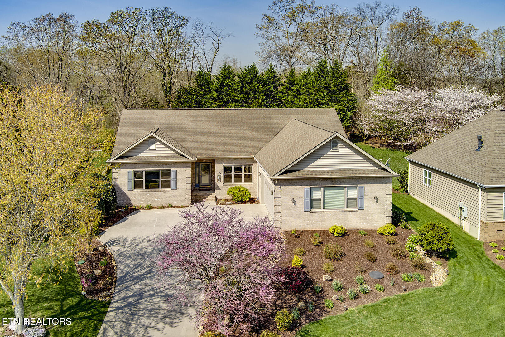 220 Tuhdegwa Lane