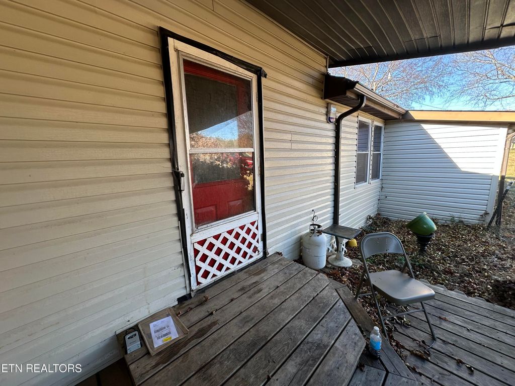 Photo of 1711 Haire Rd, Dandridge, TN 37725 (MLS # 1284363)