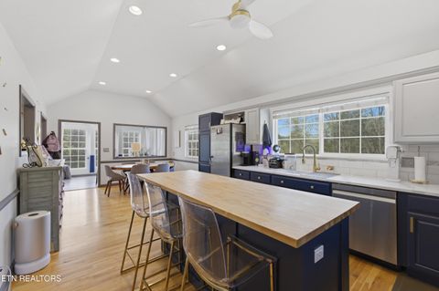 Tiny photo for 141 Settlers Rd, Harriman, TN 37748 (MLS # 1334961)
