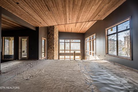 Tiny photo for 416444 McMahan Rd Ave, Pigeon Forge, TN 37863 (MLS # 1323947)