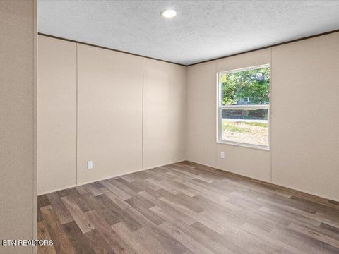 Tiny photo for 2173 Walnut St, White Pine, TN 37890 (MLS # 1318722)