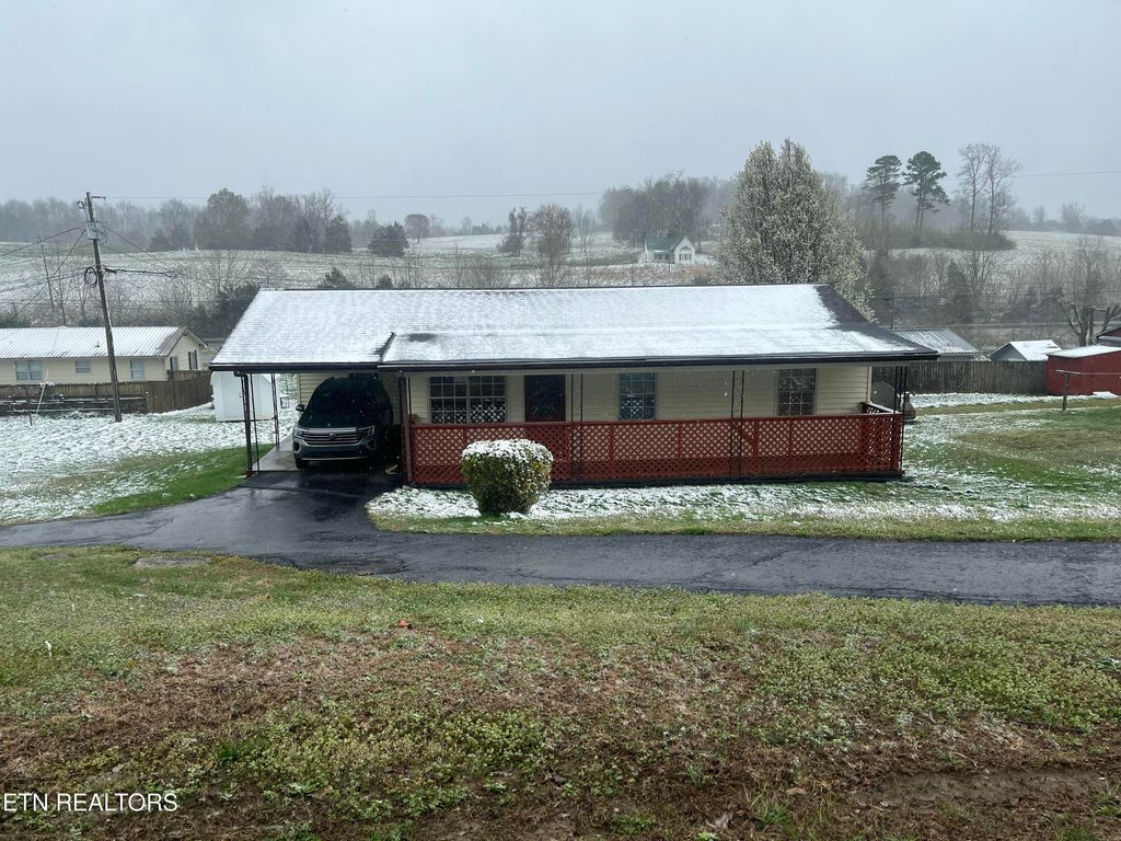 Photo of 269 Warriors Path Rd, Ewing, VA 24248 (MLS # 1332969)