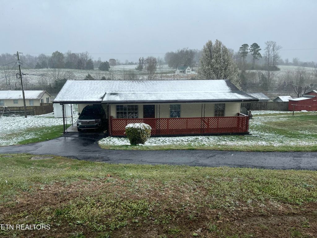 Photo of 269 Warriors Path Rd, Ewing, VA 24248 (MLS # 1332969)