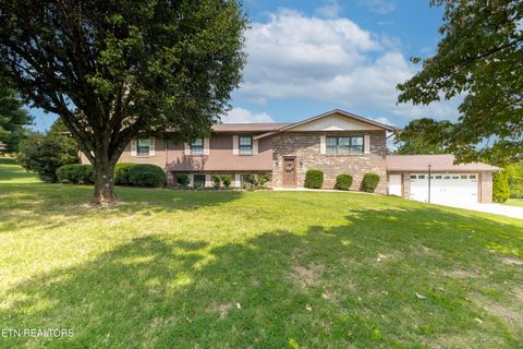 498 Montcrest Drive Lenoir City TN 37771