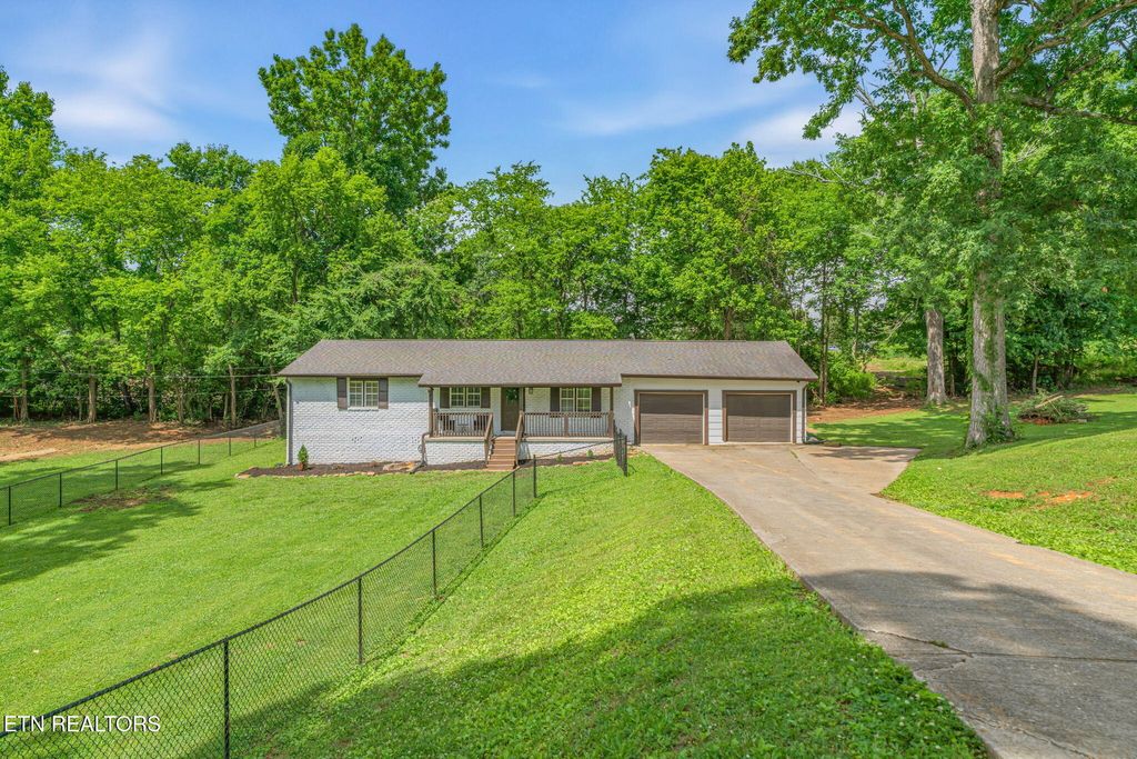 Photo of 7325 Evanel Way, Powell, TN 37849 (MLS # 1344129)