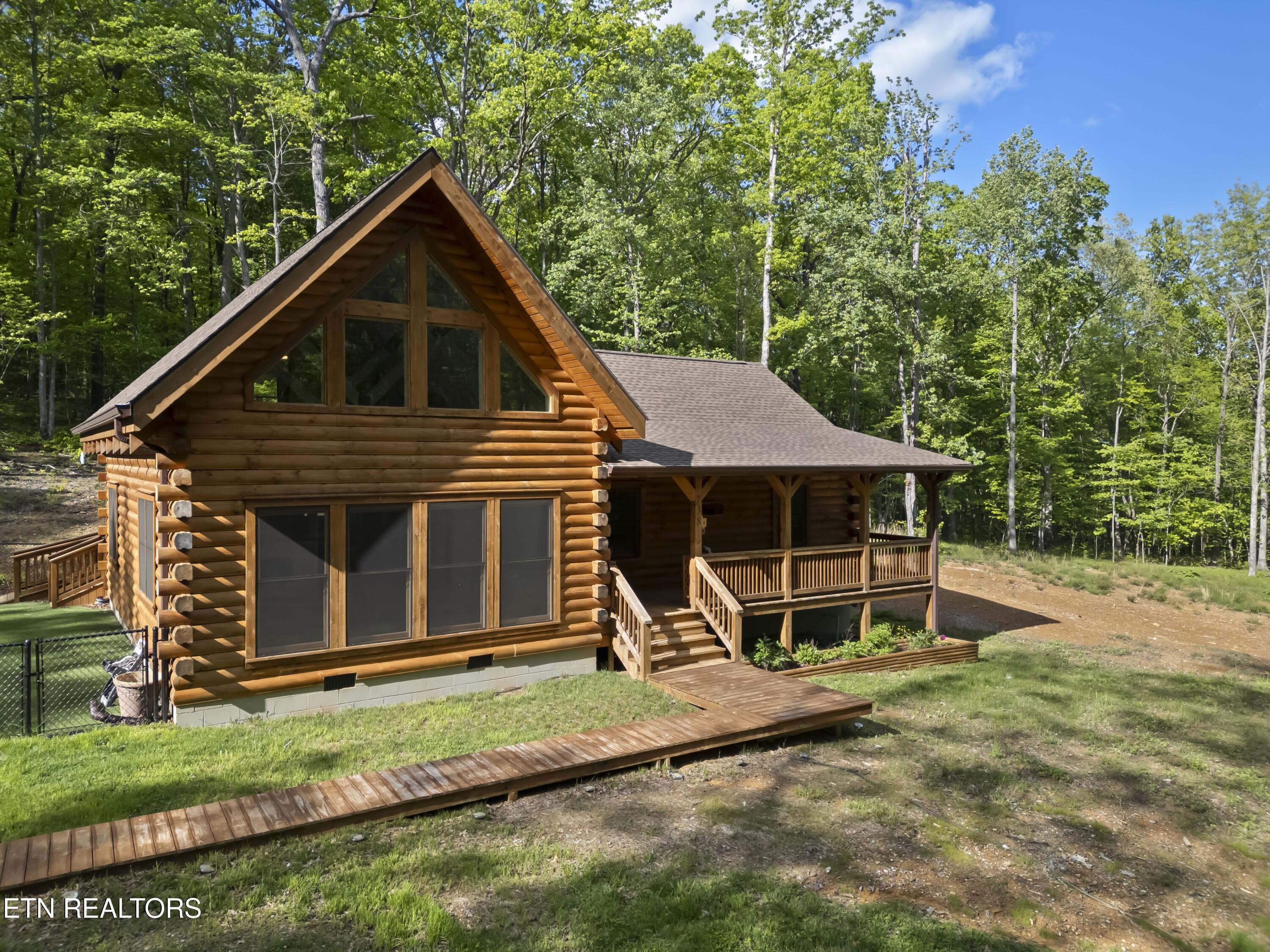 738 Saw Mill Rd
