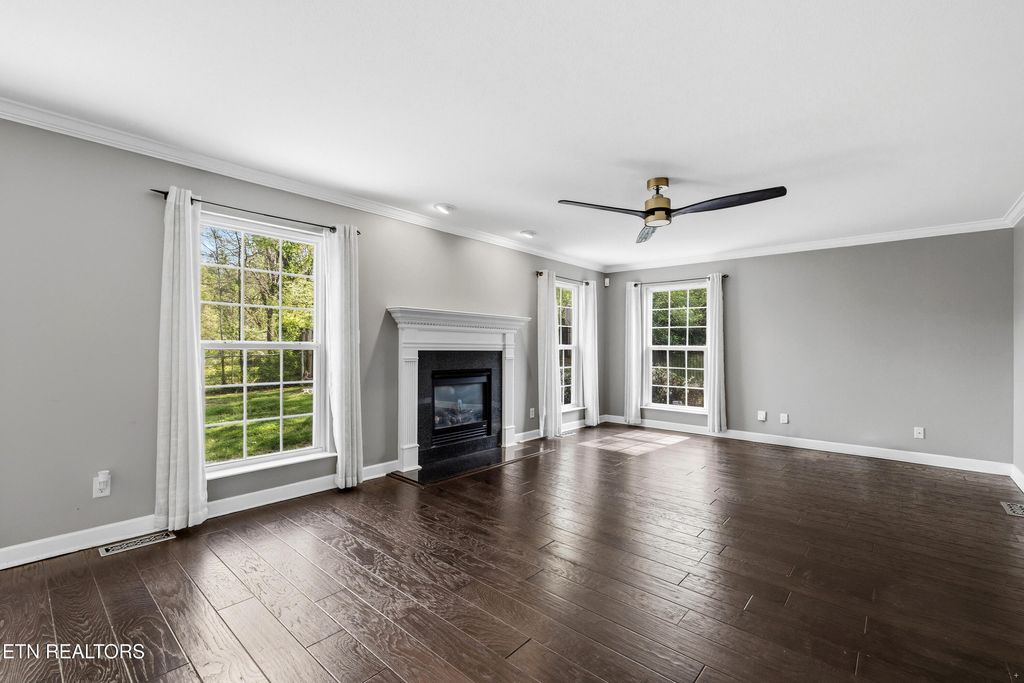 Photo of 1306 Pershing Hill Lane, Knoxville, TN 37919 (MLS # 1336685)