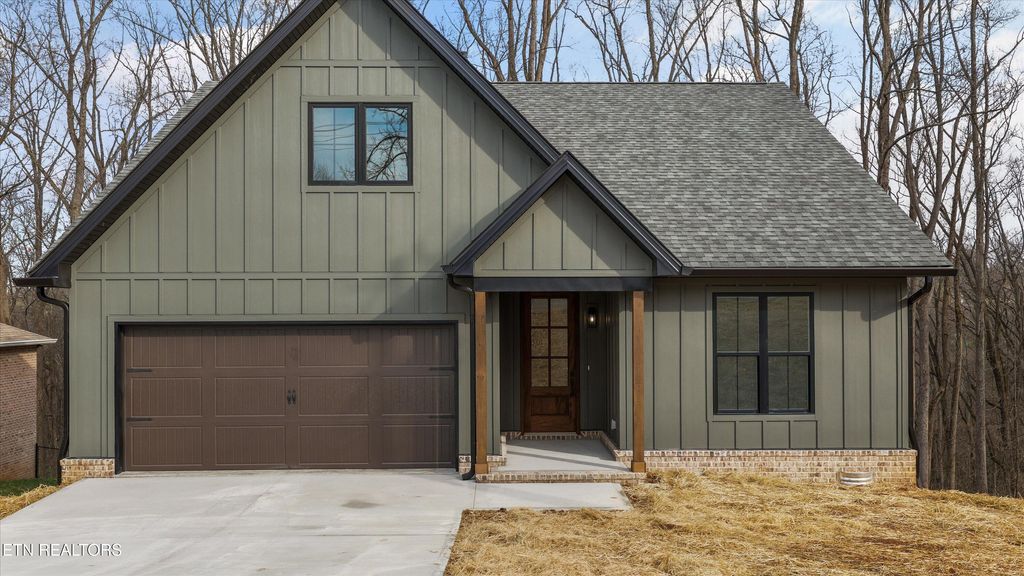 Photo of 3646 Big Springs Rd, Maryville, TN 37801 (MLS # 1332366)